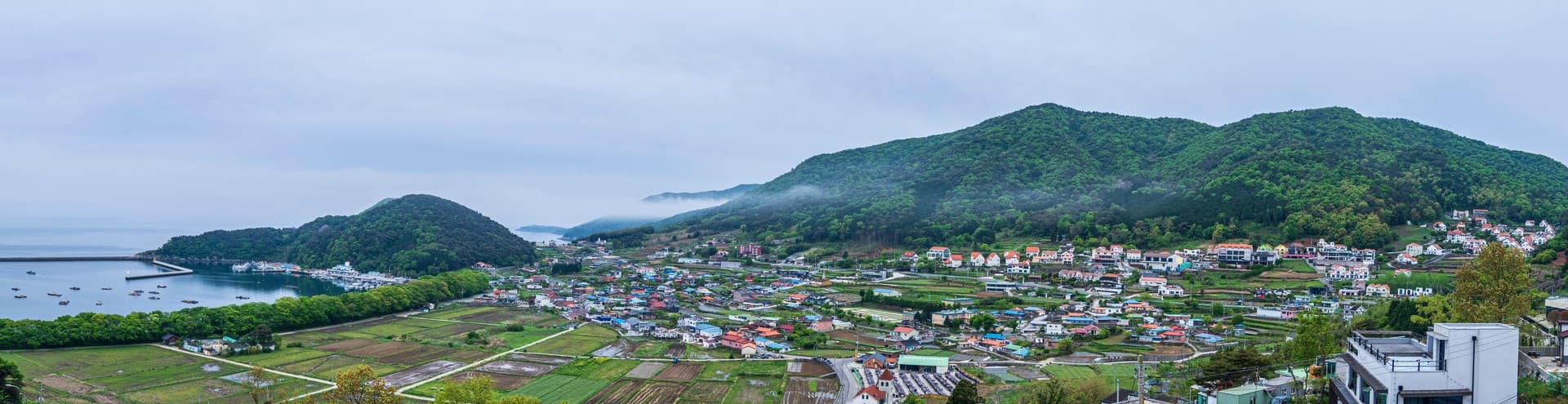 남해군 독일마을 관광지 풍경