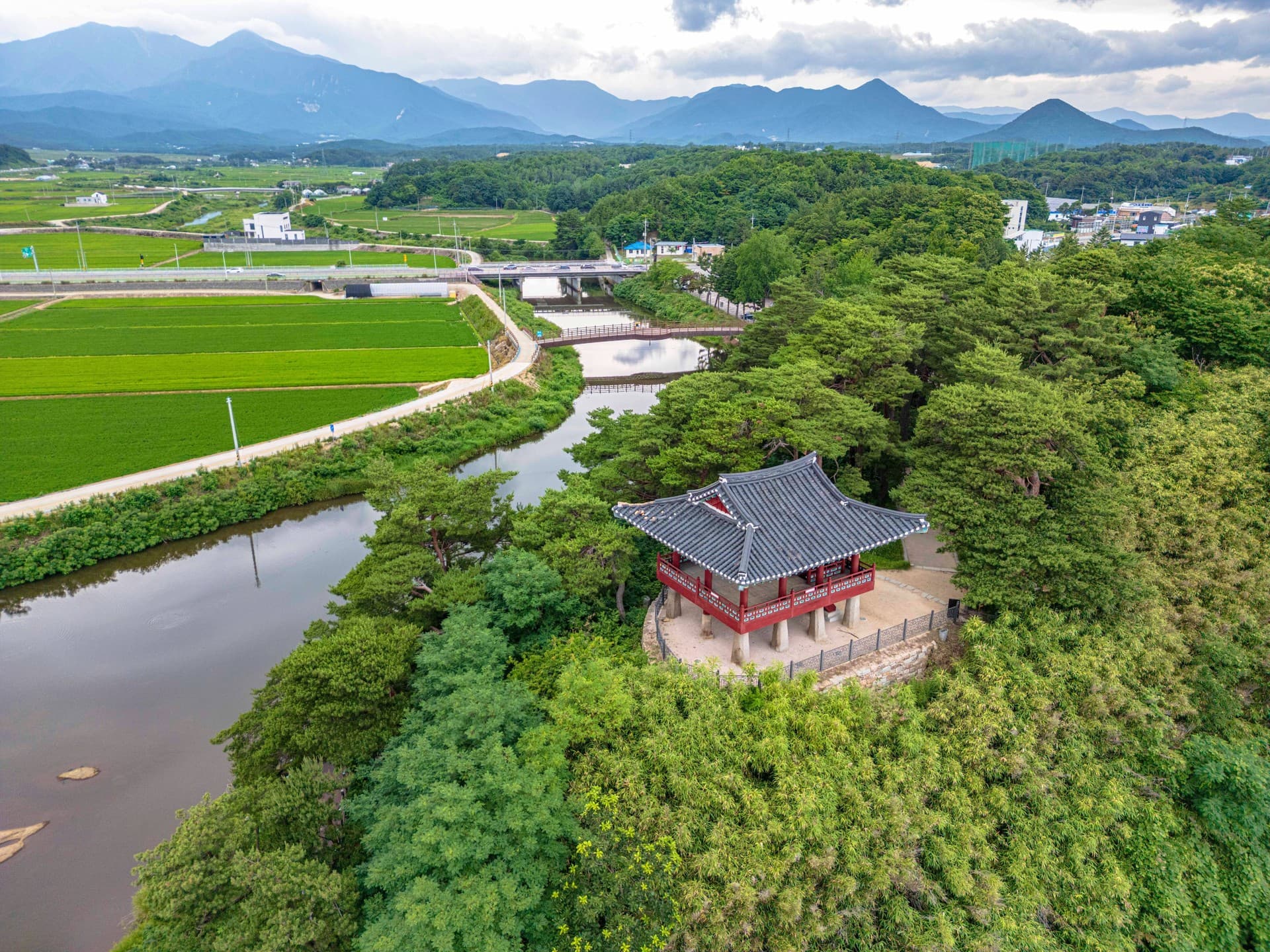 고성군 청간정 관광지 풍경