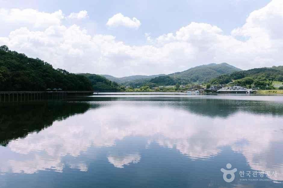 의왕시 백운호수 관광지 풍경