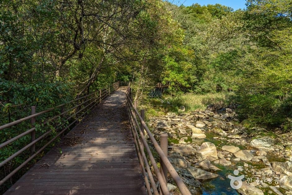 장수군 덕산계곡(덕산용소) 관광지 풍경