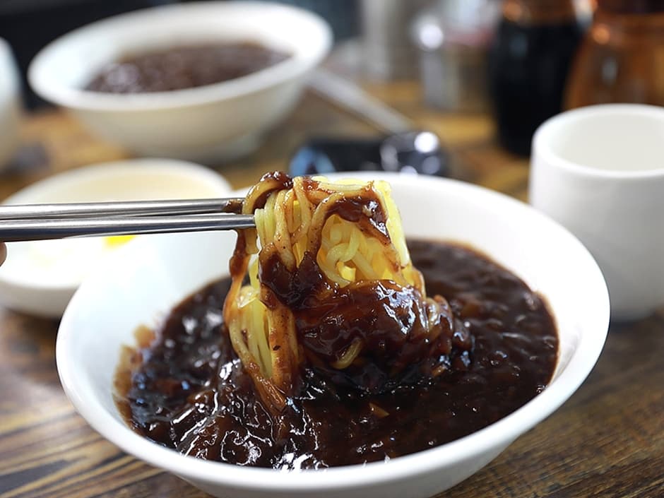 인천 짜장면 실제 사진