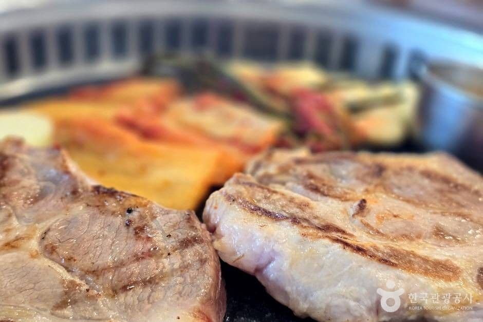 함양 흑돼지구이 실제 사진